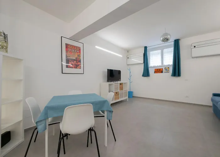 I-host - Chieti 2 Apartment *